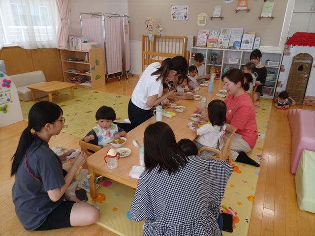 公園散歩＆給食体験